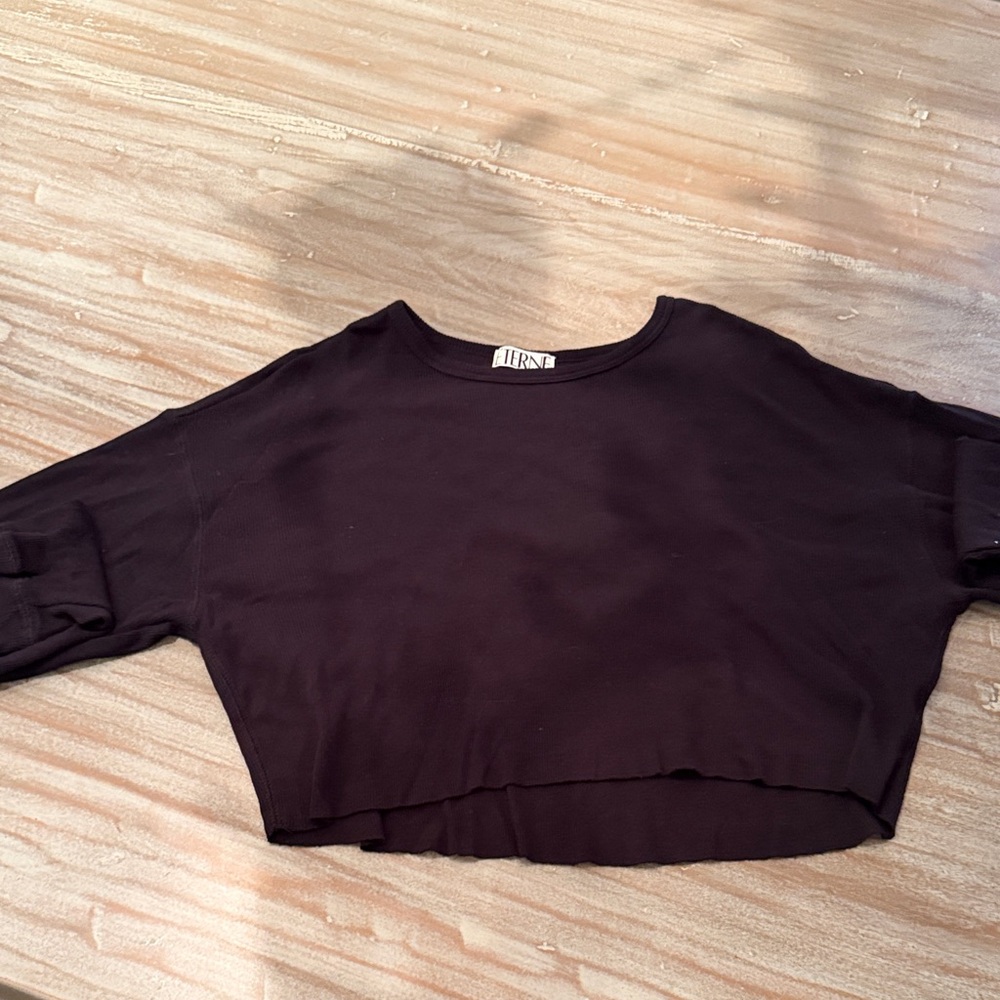 Eterne black ribbed Top (short)